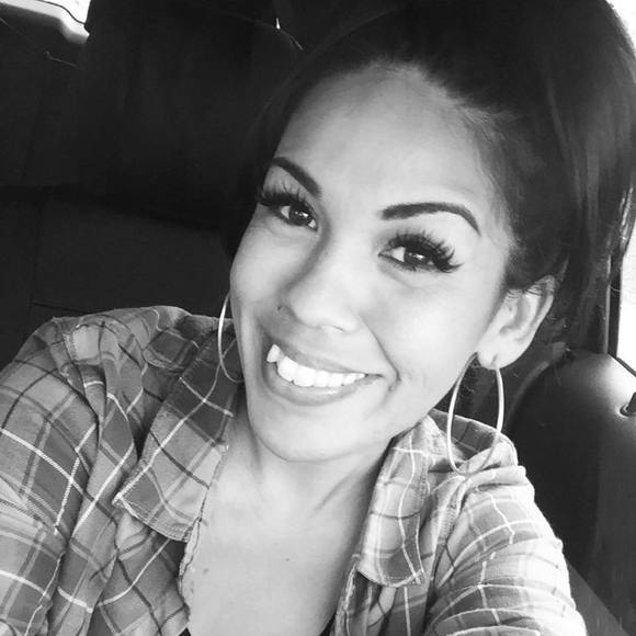 Meet your Posher, Kristy - Picture 1 of 1